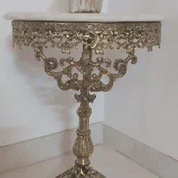 تعدادی وسیله برنجی