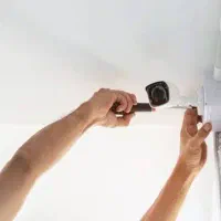 نصب دوربین و برقکاری