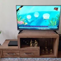 تلویزیون ۴۳ اینچ ال جی کره و میز