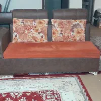 فروش مبل ۶نفری با میز عسلی چرمی. باتشک مخملی|مبلمان خانگی و میز عسلی|رشت, کوی بیانی|دیوار