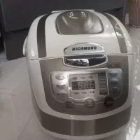 پلوپز ریچموند آکبند