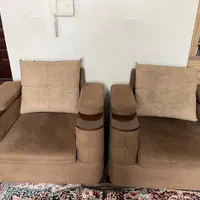 مبلمان ۷ نفره به همراه کوسن سالم|مبلمان خانگی و میز عسلی|اصفهان, دانشگاه اصفهان|دیوار