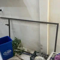 سه شاخه نبشی شش متری و یک قاب دور تابلو مغازه