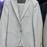 کت شلوار|لباس|قائن, |دیوار