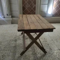 میز چوبی