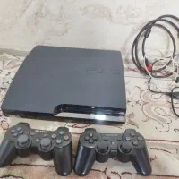 ps3کاملا سالم کپی خور 320گیگ دو دسته