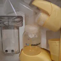 شیردوش برقیmedela
