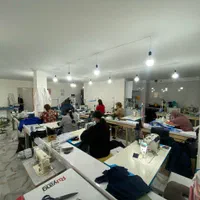 استخدام خیاط تکمیل دوز خانم حقوق بالا