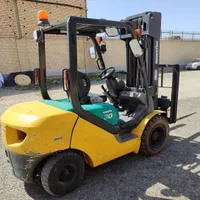 لیفتراک 3 تن komatsu دیزل