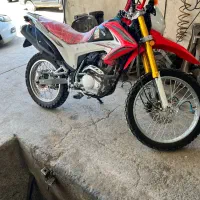 پرواز 200|موتورسیکلت|رشت, بازار|دیوار