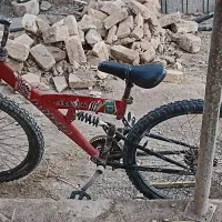 26 کمکی تایر عقب یکم تاب داره|دوچرخه، اسکیت، اسکوتر|سیرجان, |دیوار