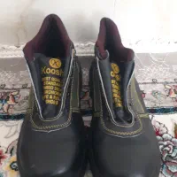 کفش‌ایمنی‌نو‌نو‌‌دو‌جفت|کیف، کفش، کمربند|نیشابور, مازول|دیوار