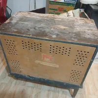 تلوزیون قدیمی|کلکسیون اشیاء عتیقه|قم, دروازه ری|دیوار