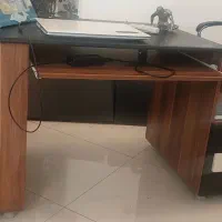 میز کامپیوتر و تحریر