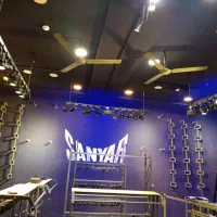 پرژکتور  LED در حد نو