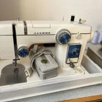 چرخ 804|چرخ خیاطی و ریسندگی|قم, باغ کرباسی|دیوار