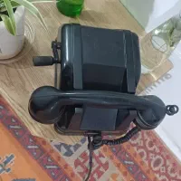 تلفن هندلی عتیقه بسیار قدیمی|کلکسیون اشیاء عتیقه|هشتگرد, مدرس|دیوار