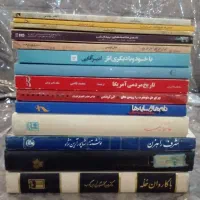 تعداد زیادی کتاب|کتاب و مجله ادبی|ری, علایین|دیوار