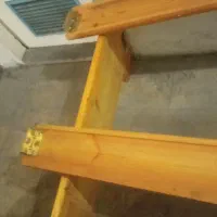 تحت خواب تمام چوب