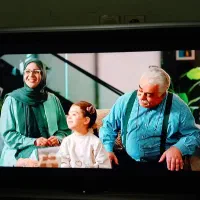 تلویزیون ۳۲  ایکس ویژن و گیرنده|تلویزیون و پروژکتور|تهران, امیریه|دیوار