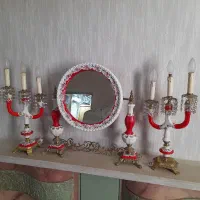 آئینه و شمعدان قدیمی