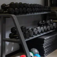 مربی بدنسازی و حرکات اصلاحی پاره‌وقت