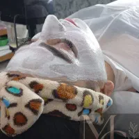 فشیال تخصصی پوست ، پاکسازی عمیق و رفع چربی و کمدون