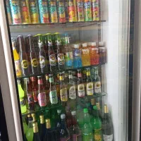 نیروی  آقا شیفت شب و خانم شیفت صبح
