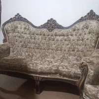 سرویس مبل ۹منبت کاری نفره چوب گردو با میز عسلی