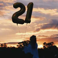 فیلمبرداری مراسم و فیلم برداری عکاسی تولد 3 میلیون