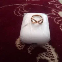 یه عدد انگشتر به وزن ۸۲۰ سوت با فاکتور