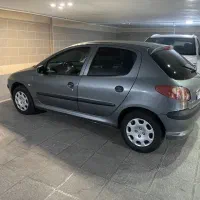 پژو206تیپ 5مدل 93کارکرد135هزارتا