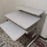 میز کامپیوتر