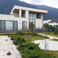 باغ ویلا1000متری چلک مدارک کامل استخردار ویوجنگل