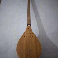 سه تار در قیمت والگوی متفاوت.آمورزش دوره مقدماتی