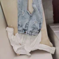 شلوارلی بچگانه و زیردکمه سفید بچگانه