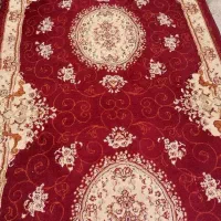 فرش قرمز