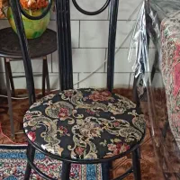 ۴عددصندلی فرووژه دومیلیون ۴۰۰صد