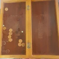 تخته نرد با طرح و شکل باستانی.
