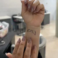 کاشت و ترمیم ناخن