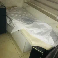 تخت ارایشگاه زیرش کمد بندی