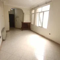 64متر/دوخوابه/طبقه چهارم/فول امکانات|فروش آپارتمان|تهران, فلسطین (میدان انقلاب)|دیوار