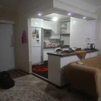 آپارتمان ۶۰ متری / فول امکانات /بر خ اصلی