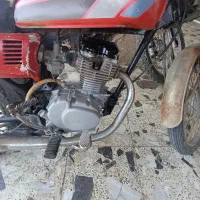 موتور هندا 125مدل 83سند تک برگ پلاک قدیم