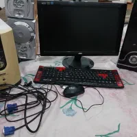 کامپیوتر کیس وکیبورد