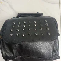 لگ ورزشی اصل خریداری شده از دبی لگ ورزشی