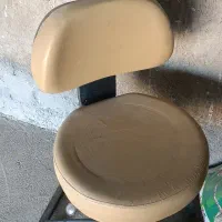 صندلی گردان سالم