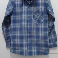 سه دست لباس فرم در مقاطع مختلف|لباس|اراک, |دیوار