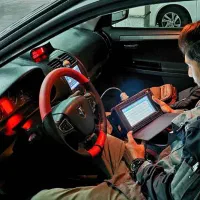 بررسی تخصصی خودرو کارشناس مجرب در محل