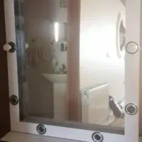 وسایل فیشیال   همراه با اینه هالیوودی در حد نو|آرایشی، بهداشتی، درمانی|شاهین‌شهر, فردوسی|دیوار